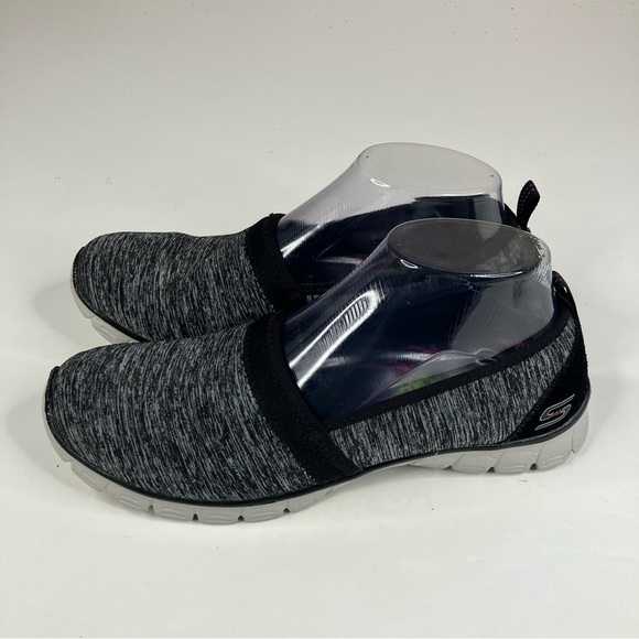Skechers EZFLEX Swift Motion Slip On Shoes Size 9 - Picture 3 of 9